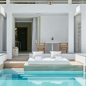 Chambre Familiale Côté Piscine Lit King-Size
